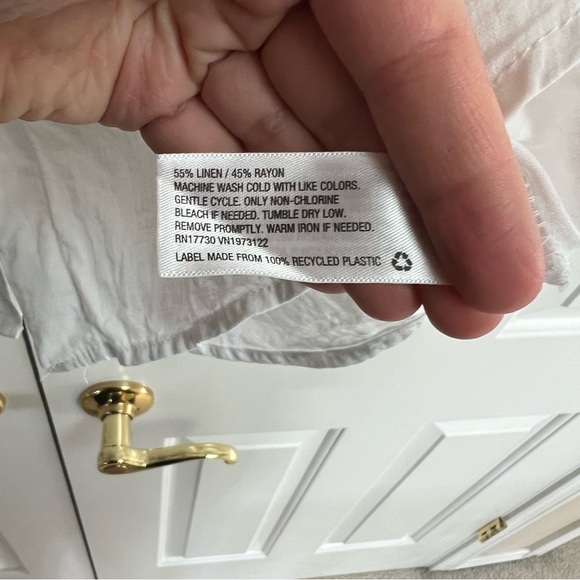 Universal Thread Long Sleeve Linen Button Down Shirt - Picture 5 of 5